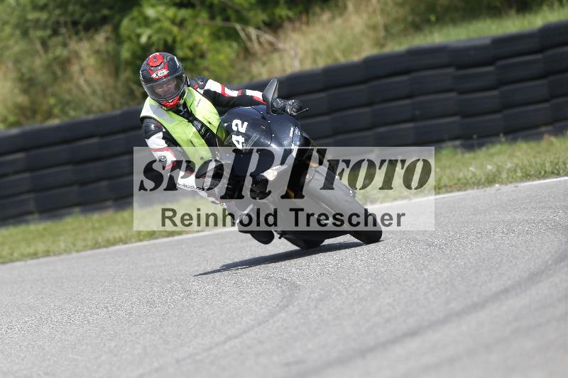 /27 12.06.2025 Ducati Schweiz Trackday Warmup  ADR/gelb-jeaune/42